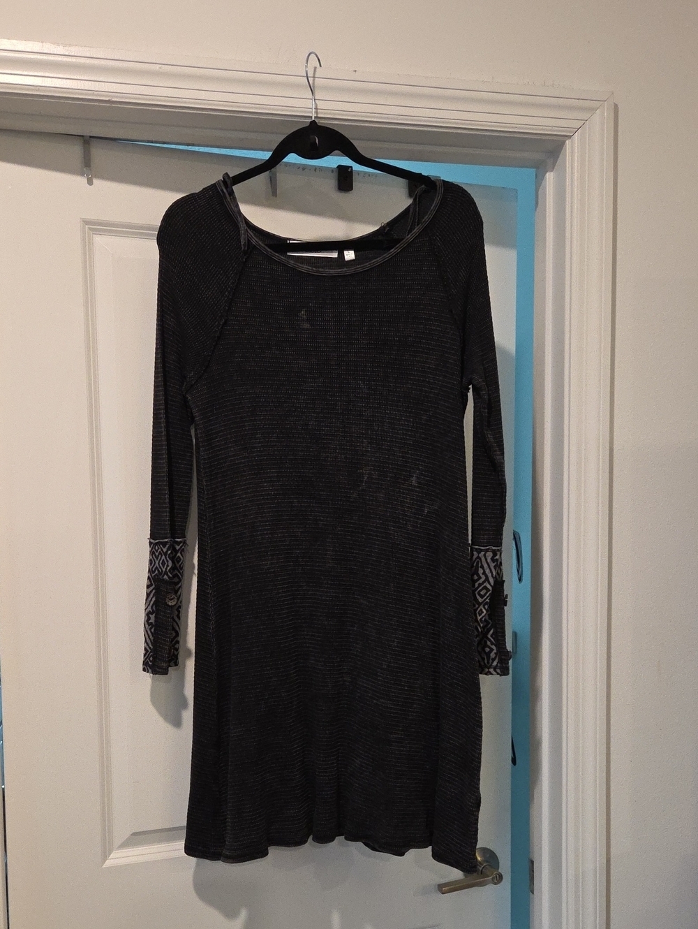 Able Women’s Black Long-Sleeve Casual Dress Size L!